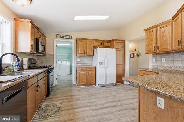 27 EAGLES WATCH N, Bechtelsville, PA 19505