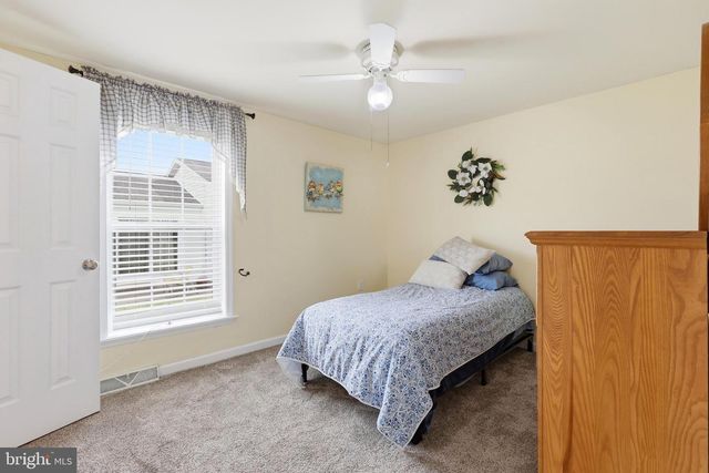 27 EAGLES WATCH N, Bechtelsville, PA 19505