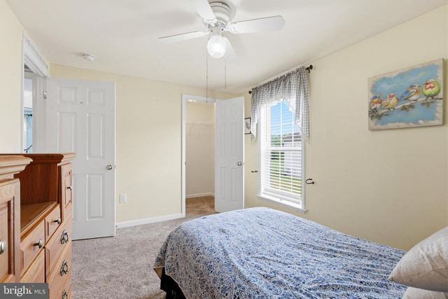 27 EAGLES WATCH N, Bechtelsville, PA 19505