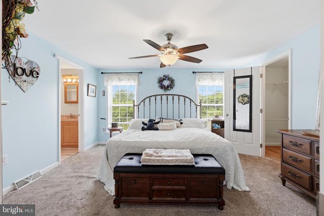 27 EAGLES WATCH N, Bechtelsville, PA 19505