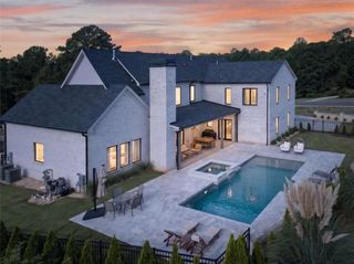 2445 Sunflower Drive, Hoschton, GA 30548