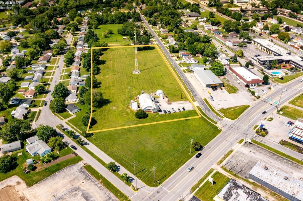 1640 Cleveland Road, Sandusky, OH 44870