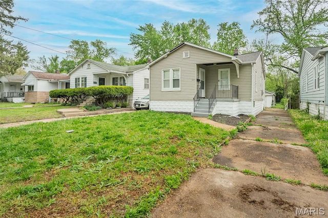 424 Georgia Avenue, Ferguson, MO 63135