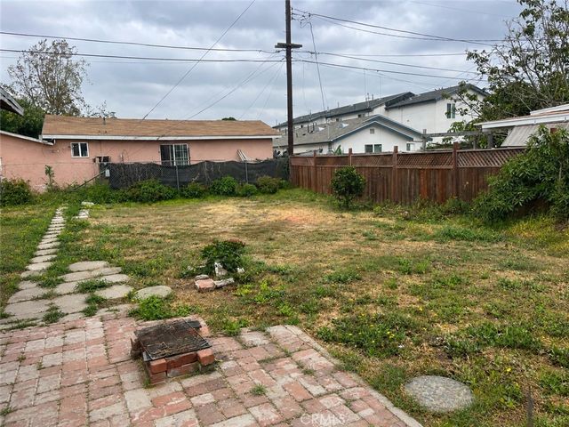 435 W 110th, Los Angeles, CA 90061