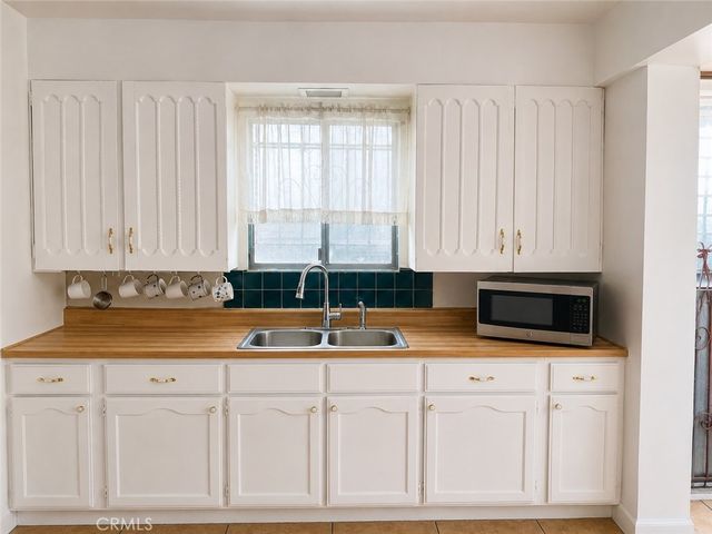 435 W 110th, Los Angeles, CA 90061