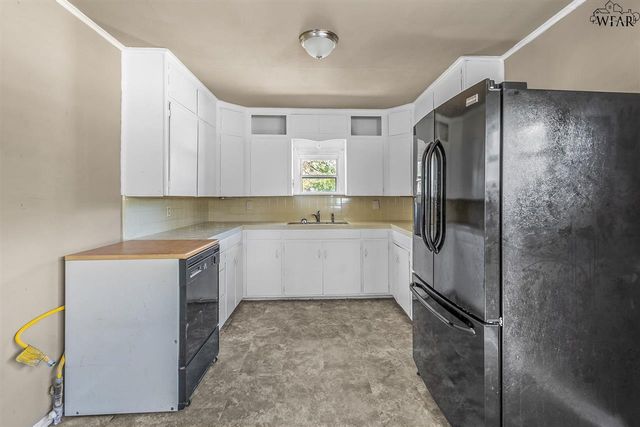 1025 HARLAN AVENUE, Wichita Falls, TX 76306