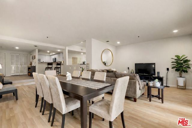 12011 Goshen Avenue 102, Los Angeles, CA 90049