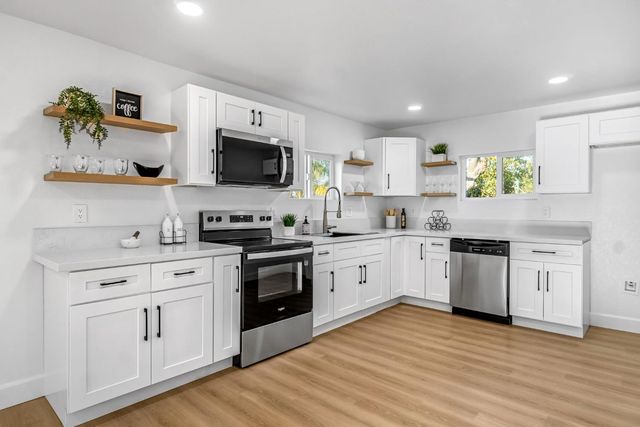 3640 Calvin, Fresno, CA 93725