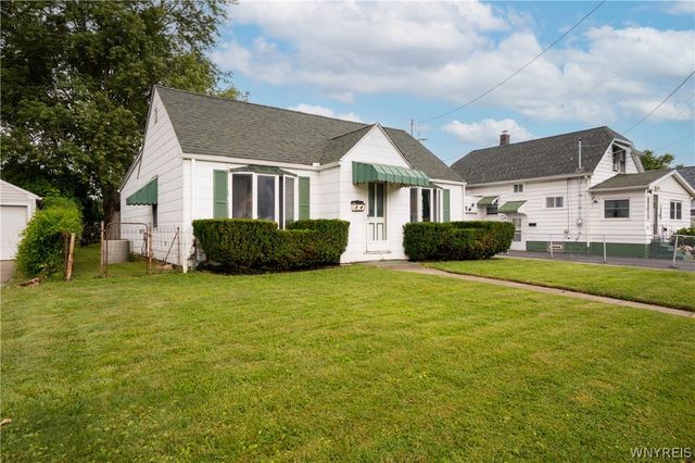 54 Barnsdale Avenue, West Seneca, NY 14224