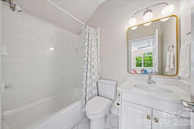 17229 Green Dolphin Lane, Cornelius, NC 28031
