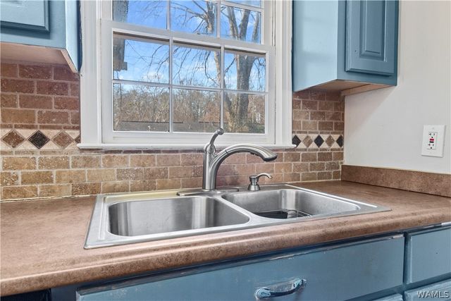 1709 21st E, Tuscaloosa, AL 35404