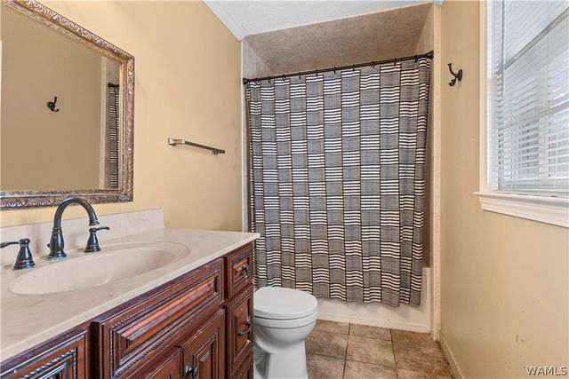 1709 21st E, Tuscaloosa, AL 35404