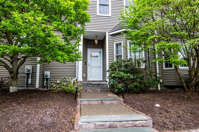 638 E Main Street, Jefferson Valley, NY 10535