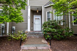 638 E Main Street, Jefferson Valley, NY 10535