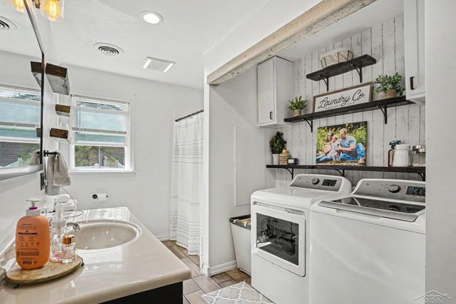 4300 Wheeler Road, Bay City, MI 48706