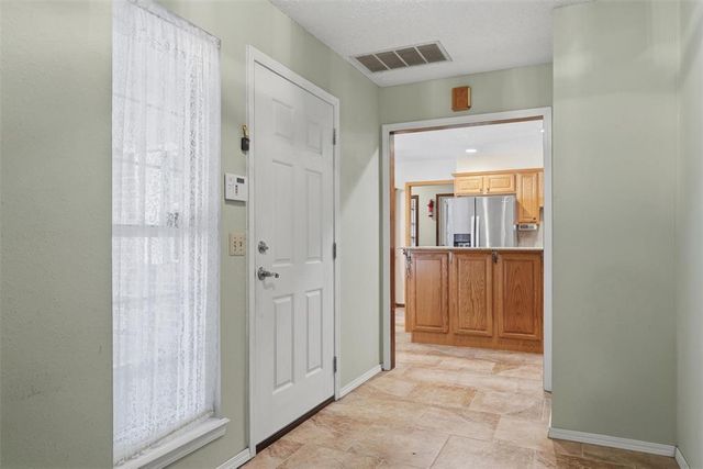 10708 Creekvale Drive, Midwest City, OK 73165