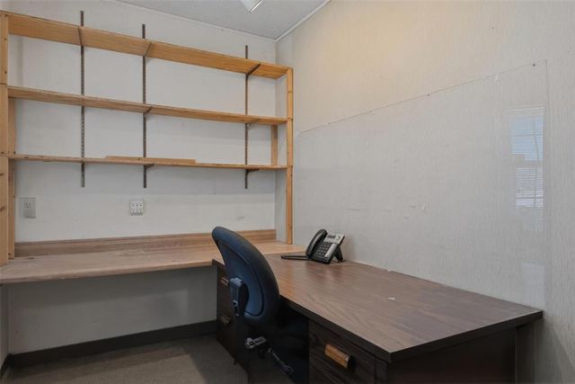 10708 Creekvale Drive, Midwest City, OK 73165