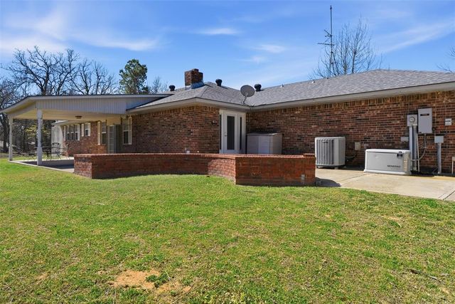 10708 Creekvale Drive, Midwest City, OK 73165