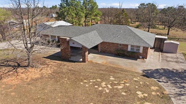 10708 Creekvale Drive, Midwest City, OK 73165