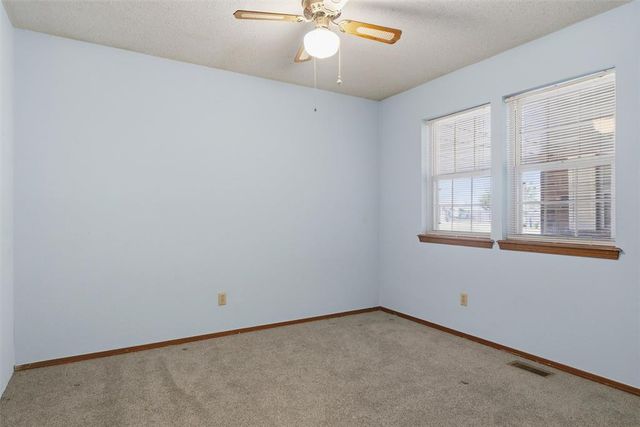 10708 Creekvale Drive, Midwest City, OK 73165