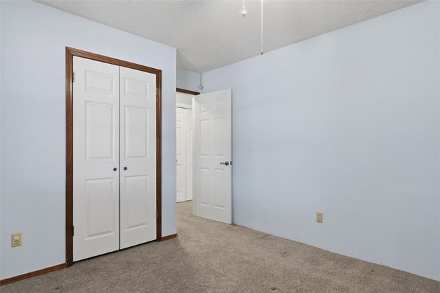 10708 Creekvale Drive, Midwest City, OK 73165