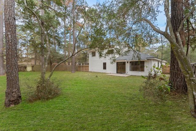 32 Thrush Grove Place, The Woodlands, TX 77381