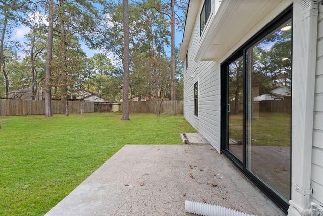 32 Thrush Grove Place, The Woodlands, TX 77381