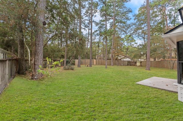 32 Thrush Grove Place, The Woodlands, TX 77381