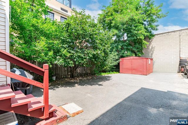 186 Culver Avenue, Jersey City, NJ 07305