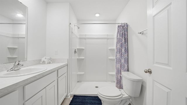 180 Stonegate Ave, St Augustine, FL 32084