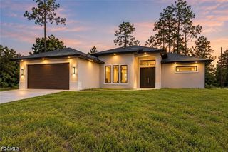 3207 E 10th ST, Lehigh Acres, FL 33972