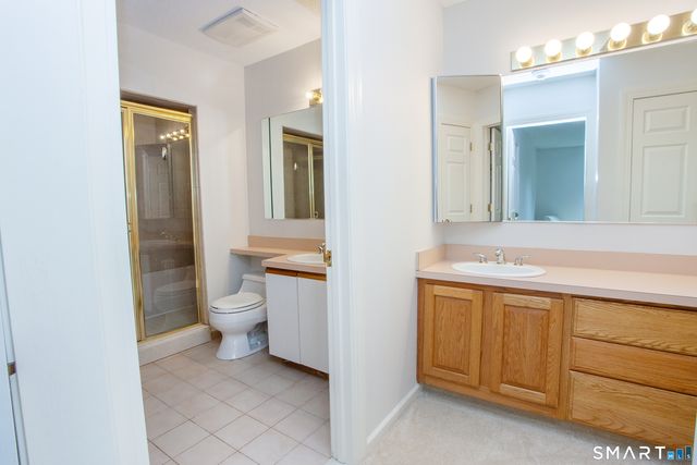 15 Highland Street 101, West Hartford, CT 06119