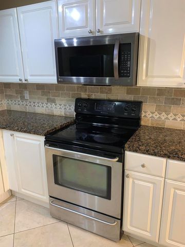 2015 Coral Ridge Drive 108, Coral Springs, FL 33071