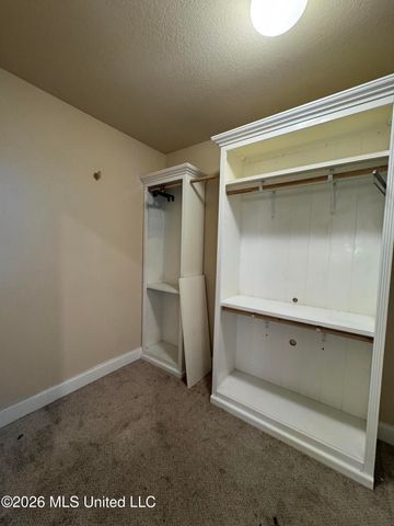 5212 Weathers Drive, Olive Branch, MS 38654
