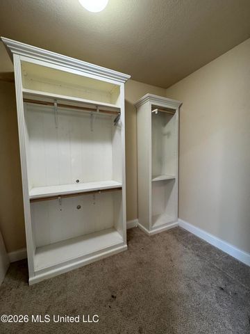 5212 Weathers Drive, Olive Branch, MS 38654