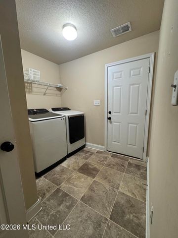 5212 Weathers Drive, Olive Branch, MS 38654