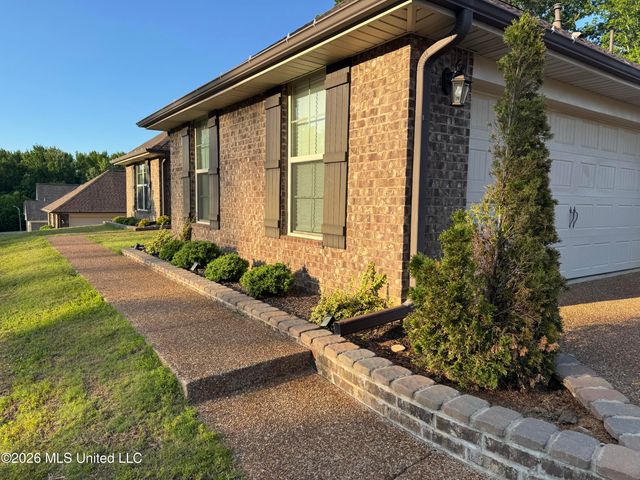 5212 Weathers Drive, Olive Branch, MS 38654