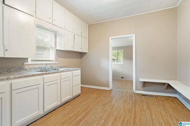 1308 SLOAN AVENUE, Tarrant, AL 35217
