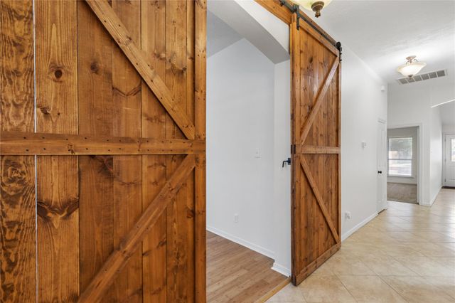 914 Parthenon Place, New Caney, TX 77357