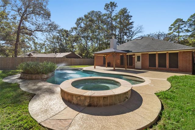 914 Parthenon Place, New Caney, TX 77357