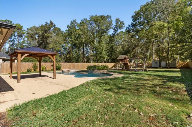 914 Parthenon Place, New Caney, TX 77357