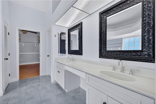 11592 Timberline CIR, Fort Myers, FL 33966