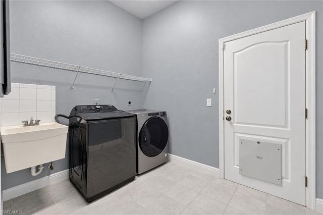 11592 Timberline CIR, Fort Myers, FL 33966