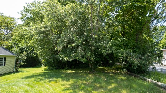 99 Slater Avenue, Griswold, CT 06351