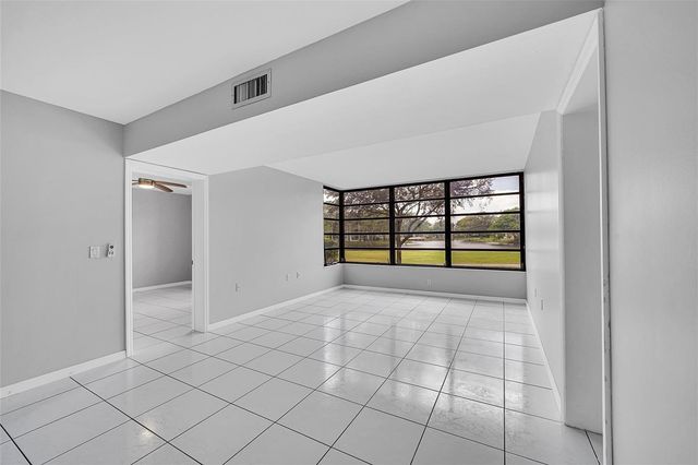 1713 Whitehall Drive 103, Davie, FL 33324