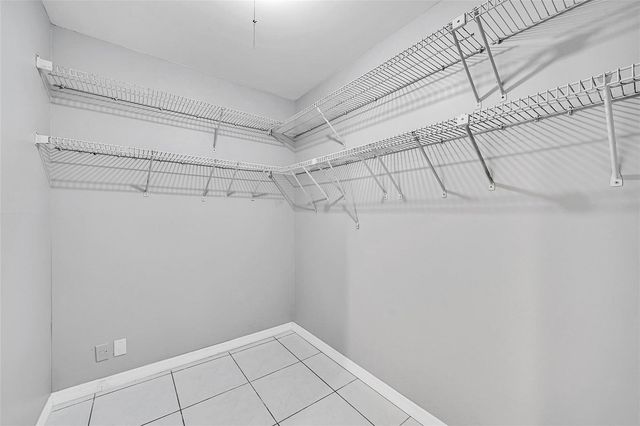 1713 Whitehall Drive 103, Davie, FL 33324