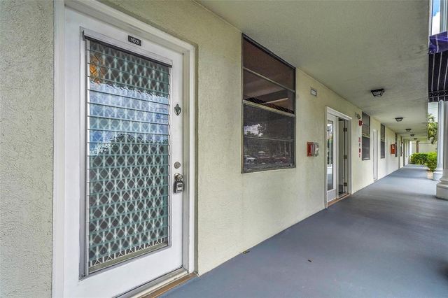 1713 Whitehall Drive 103, Davie, FL 33324