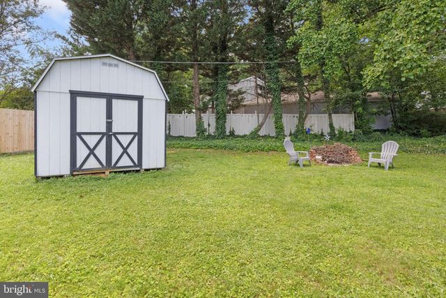 1846 CLOVER LN, York, PA 17403
