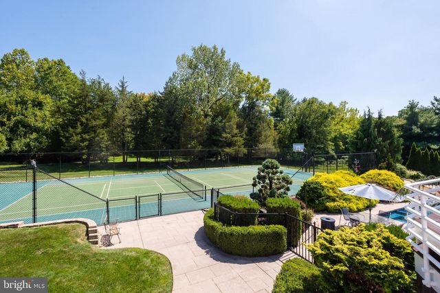 1015 S WISTERIA DR, Malvern, PA 19355