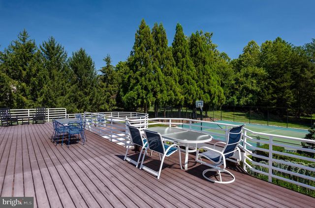 1015 S WISTERIA DR, Malvern, PA 19355